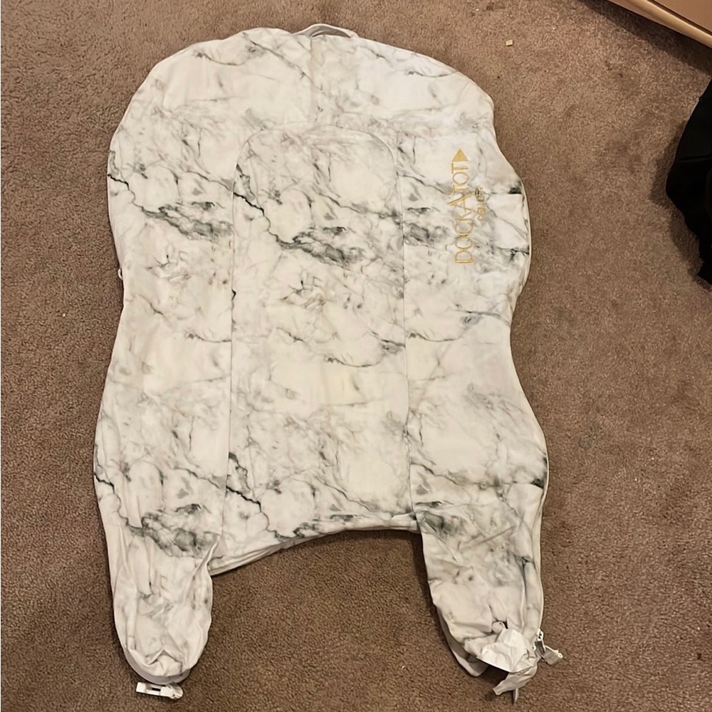 DockATot Cover